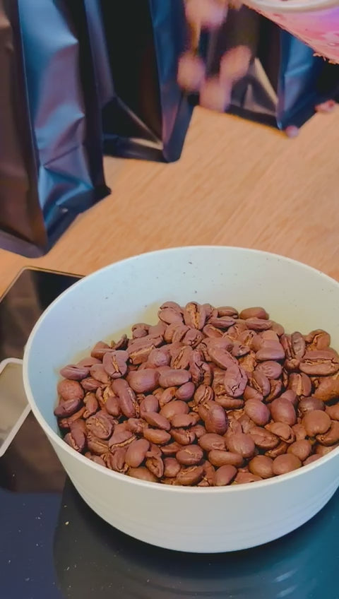 250g – Inzozi Beans Premium Rwandan Coffee.